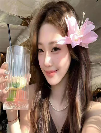 《助攻萌宝替身妈咪转正计》开场独家分析：第一印象与叙事建立